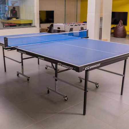Rove By Boston Living Hostel Hyderabad Ngoại thất bức ảnh
