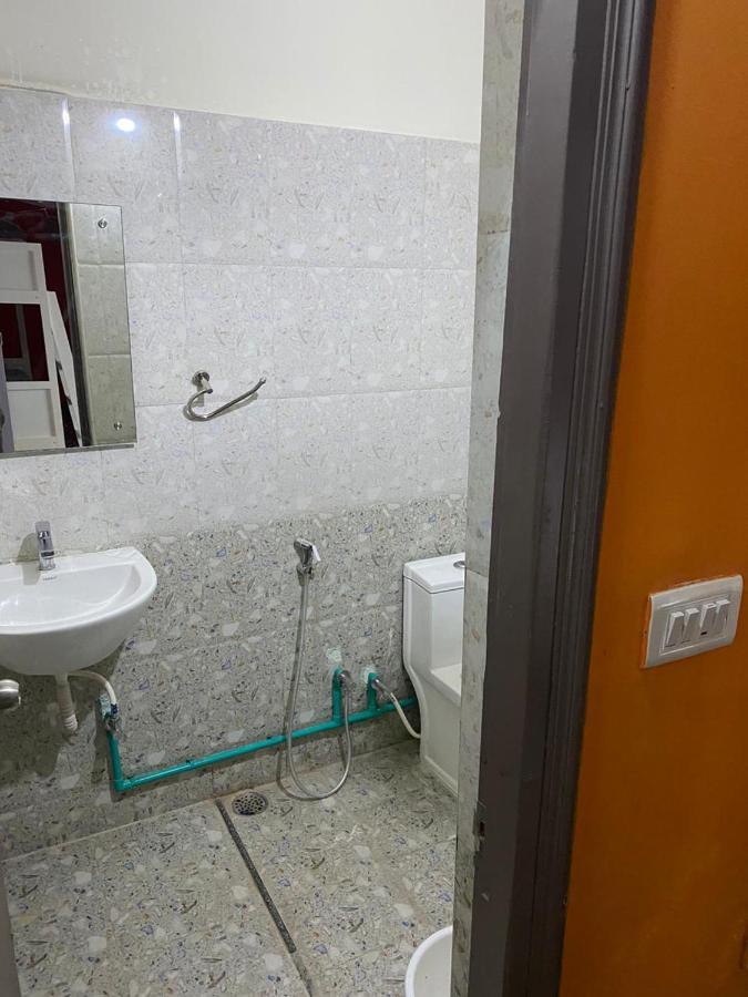 Rove By Boston Living Hostel Hyderabad Ngoại thất bức ảnh