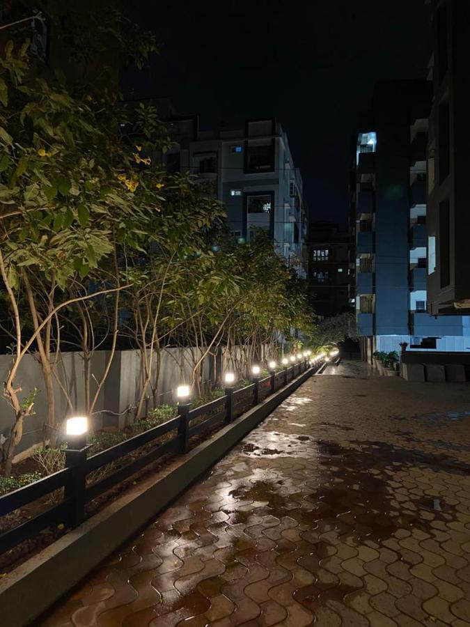 Rove By Boston Living Hostel Hyderabad Ngoại thất bức ảnh